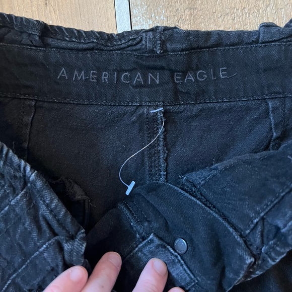 AE shorts - Picture 3 of 7